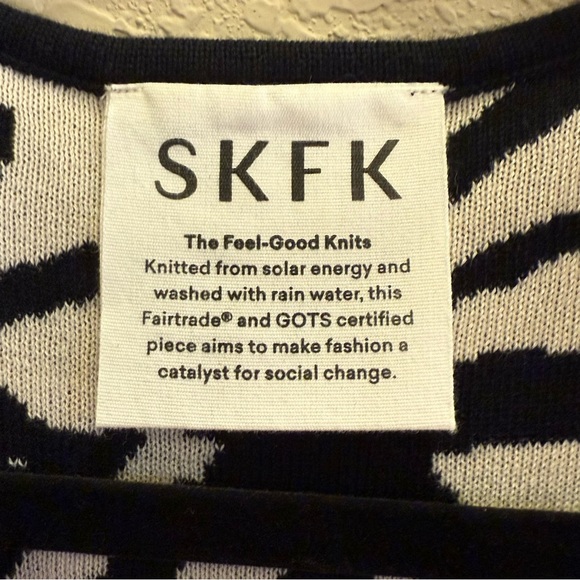 SKFK Skunkfunk Black and White Floral Knit Open Cardigan Duster Sx S - Picture 7 of 10